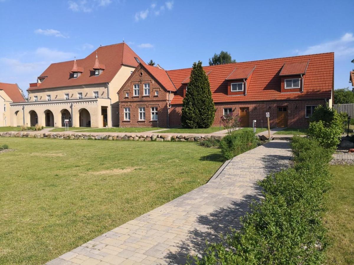 Die Remise Rembrandt Re-15 Stolpe auf Usedom Bagian luar foto