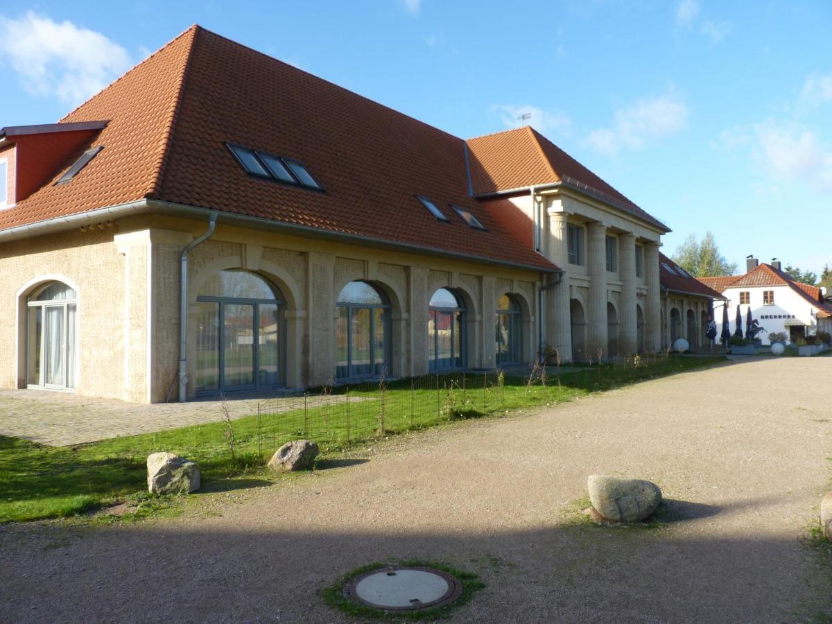 Die Remise Rembrandt Re-15 Stolpe auf Usedom Bagian luar foto